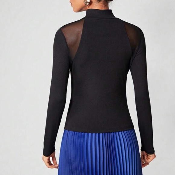 Sexy mesh insert top - Picture 2 of 6